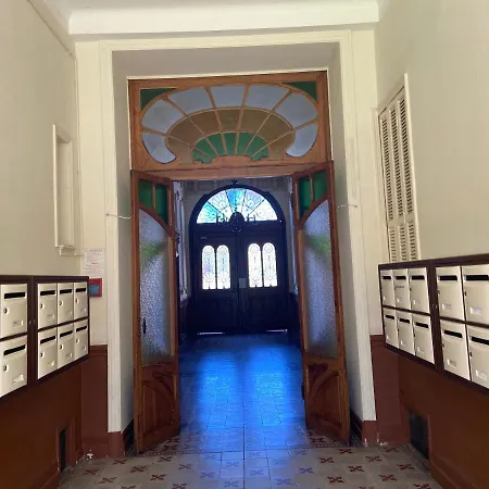 Apartament Centre: A 300m De La Et De La Promenade Des
